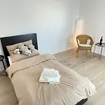 Messenah: 2-Zimmer Privatwohnung