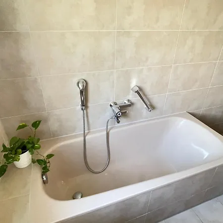 Apartment Messenah: 2-zimmer Privatwohnung