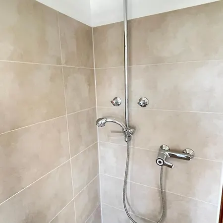 Apartment Messenah: 2-zimmer Privatwohnung *