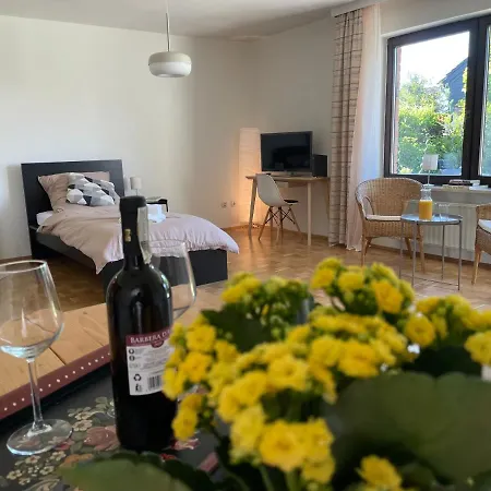 Apartment Messenah: 2-zimmer Privatwohnung